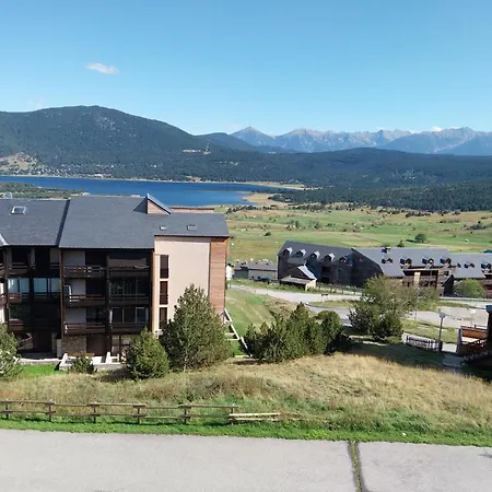Soleil Et Montagne - Au Pied Station